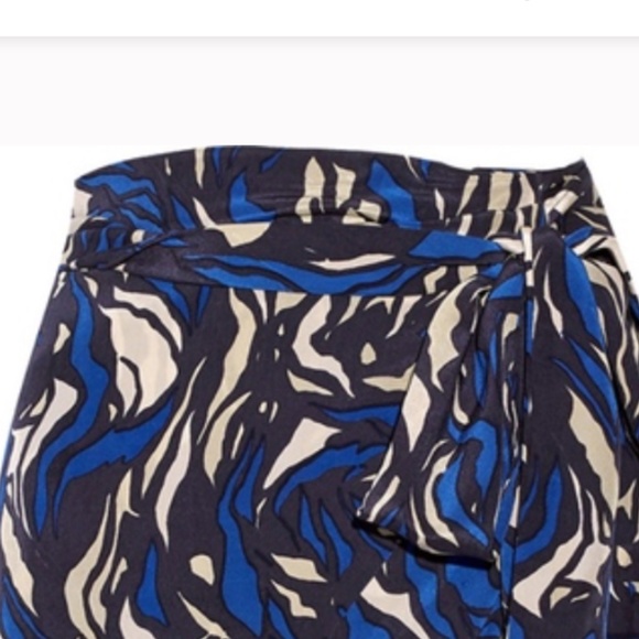 Isabel Marant Sonny Orinted Silk Wrap Skirt 2 - Picture 3 of 3